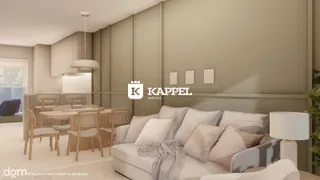 Uma sala de estar com sofá e mesa de jantar em um imóvel em Lajeado.
