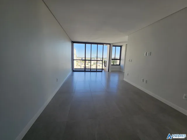 Apartamento com 3 dormitórios, foto 2