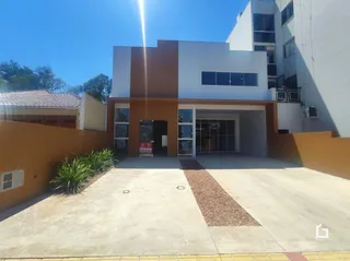 Fachada de uma residência moderna em Lajeado, Brasil.