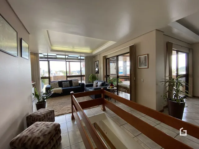 Apartamento com 3 dormitórios