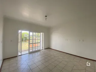 Apartamento com 3 dormitórios, foto 2