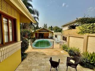 Casa com 6 dormitórios, foto 14