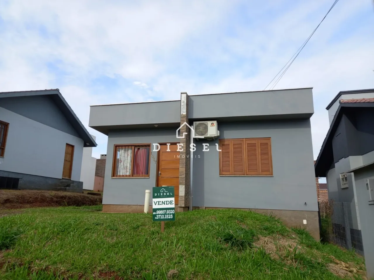 Casa com 2 dormitórios, foto 1