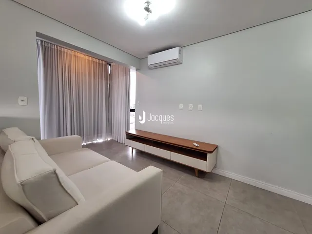 Apartamento com 2 dormitórios, foto 2