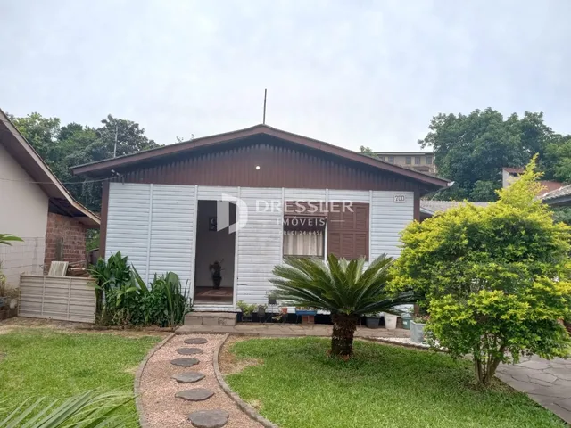 Casa com 3 dormitórios