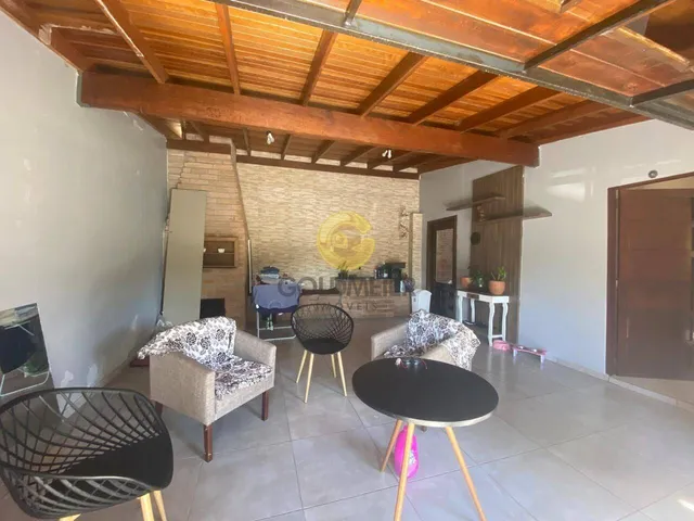Casa com 3 dormitórios, foto 2