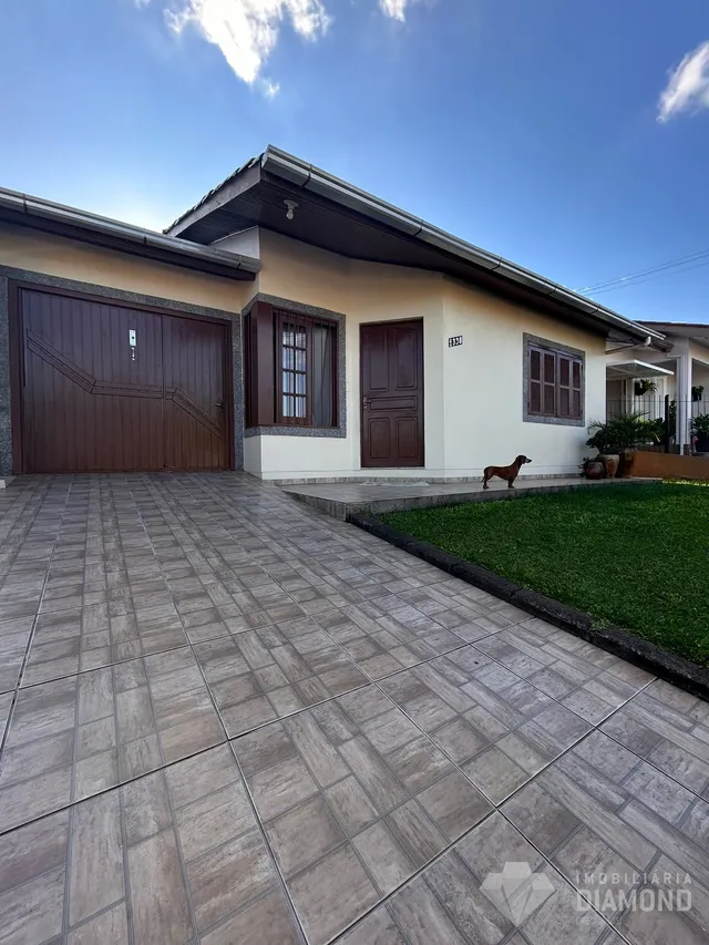 Casa com 2 dormitórios