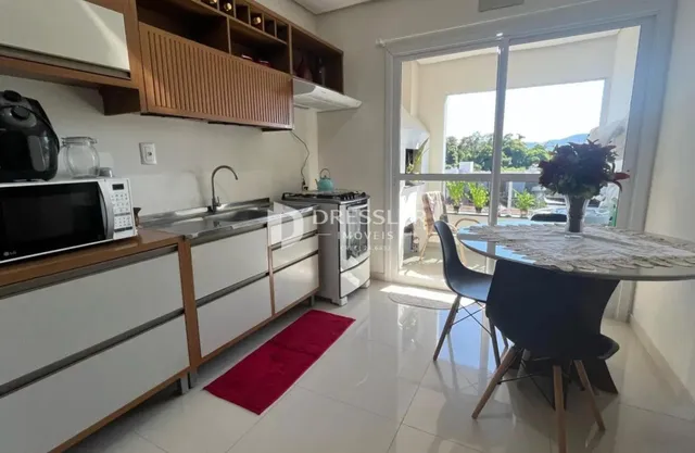 Apartamento com 2 dormitórios, foto 2