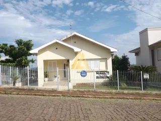 Casa com 3 dormitórios, foto 1