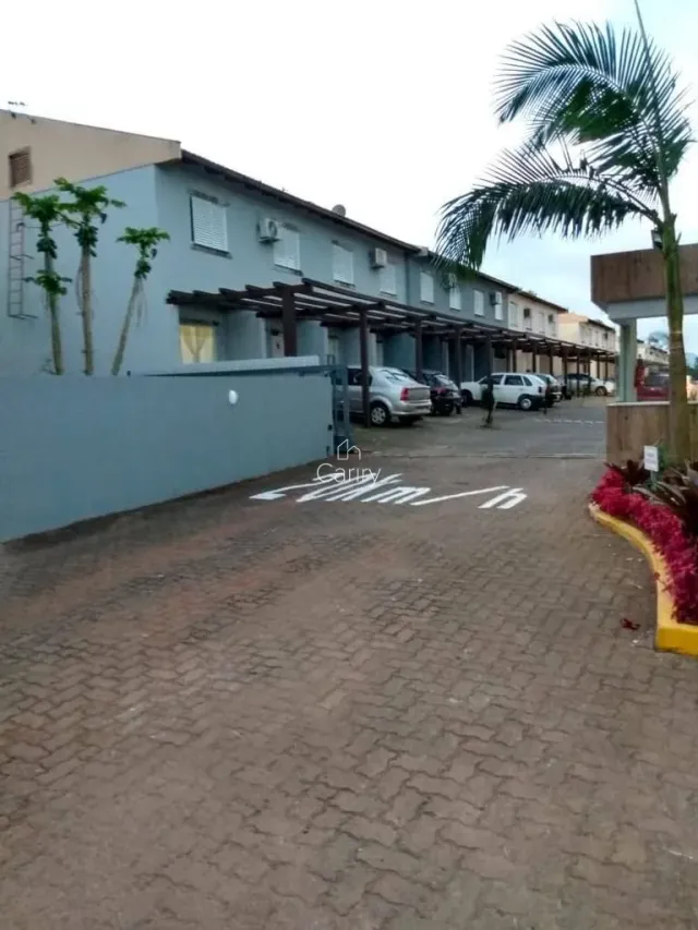 Sobrado com 2 dormitórios