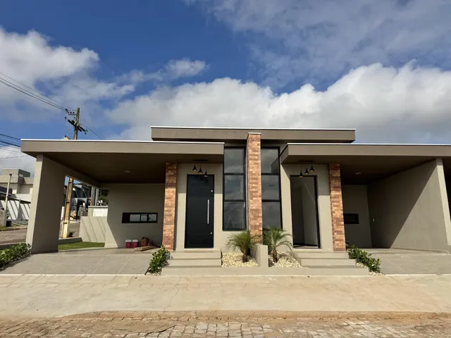 Casa geminada com 2 dormitórios