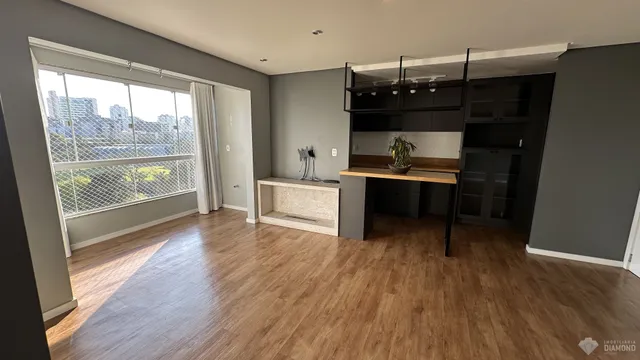 Apartamento com 2 dormitórios, foto 3