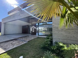 Casa com 3 dormitórios, foto 1