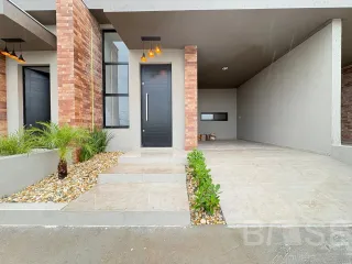 Casa geminada com 2 dormitórios, foto 1