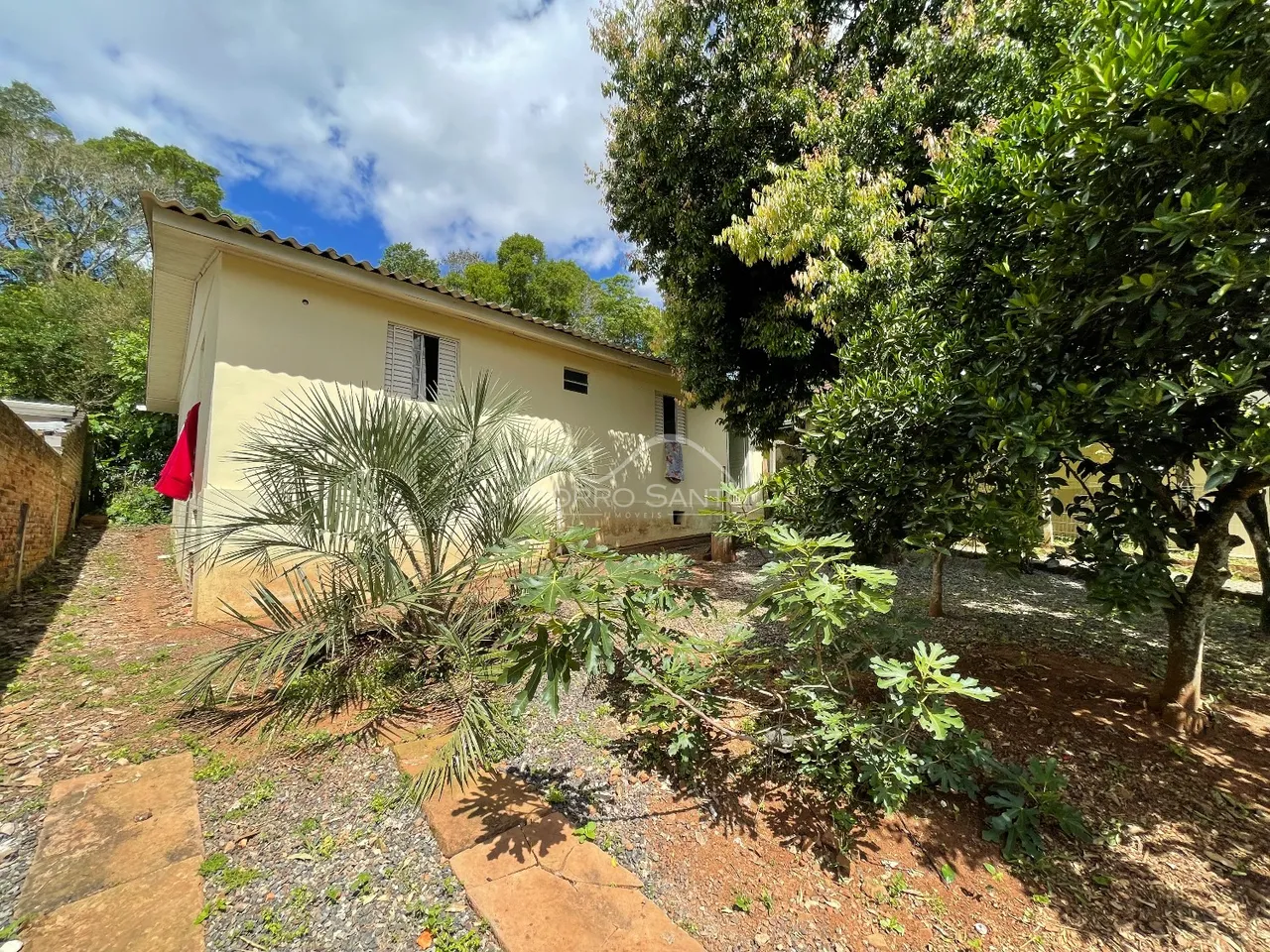 Casa com 2 dormitórios, foto 1