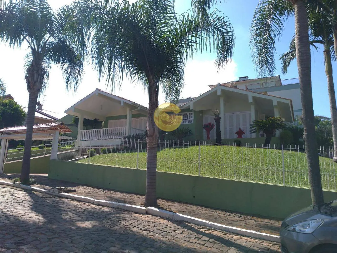 Casa com 3 dormitórios, foto 1