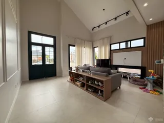 Casa com 4 dormitórios, foto 4