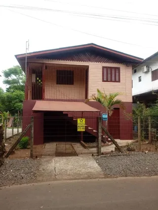 Casa com 2 dormitórios