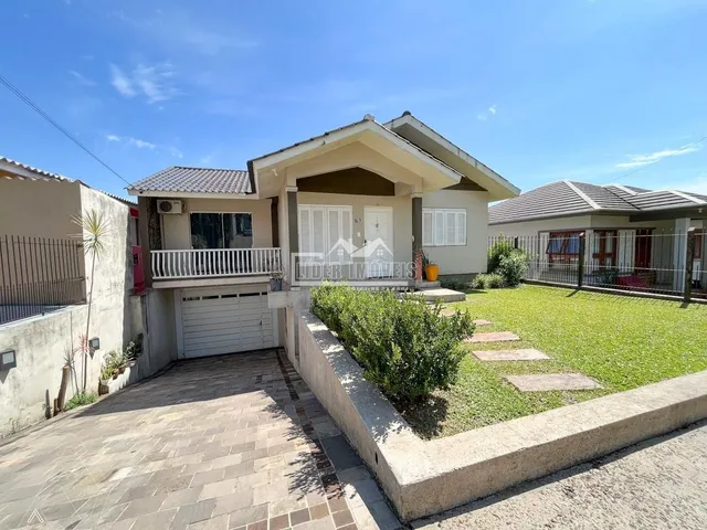 Casa com 4 dormitórios