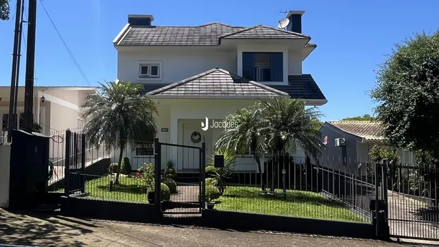Casa com 3 dormitórios