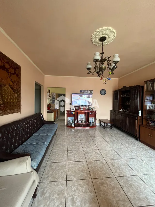 Casa com 4 dormitórios, foto 2