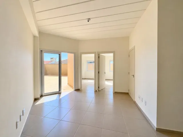Apartamento com 2 dormitórios, foto 2