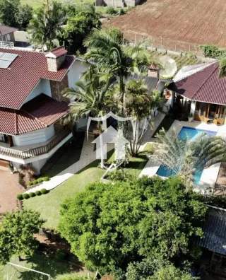Casa com 4 dormitórios, foto 2