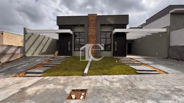Casa geminada com 3 dormitórios