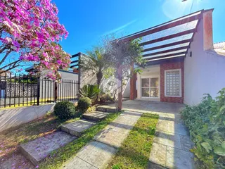 Casa geminada com 2 dormitórios, foto 1