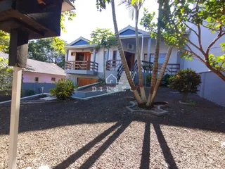 Casa com 4 dormitórios, foto 2