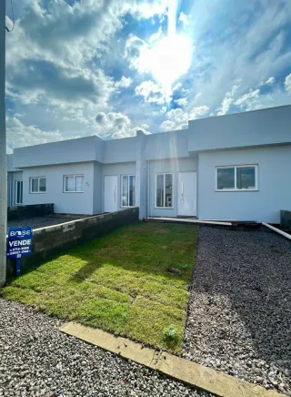 Casa geminada com 2 dormitórios, foto 1