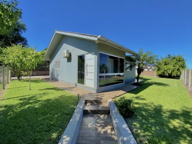Casa com 3 dormitórios