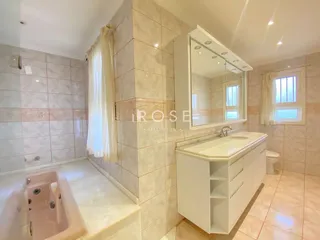Casa com 5 dormitórios, foto 6