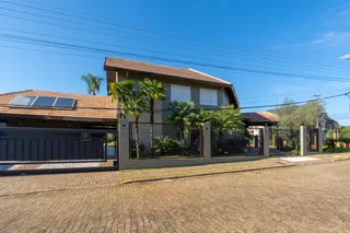 Casa com 5 dormitórios, foto 2
