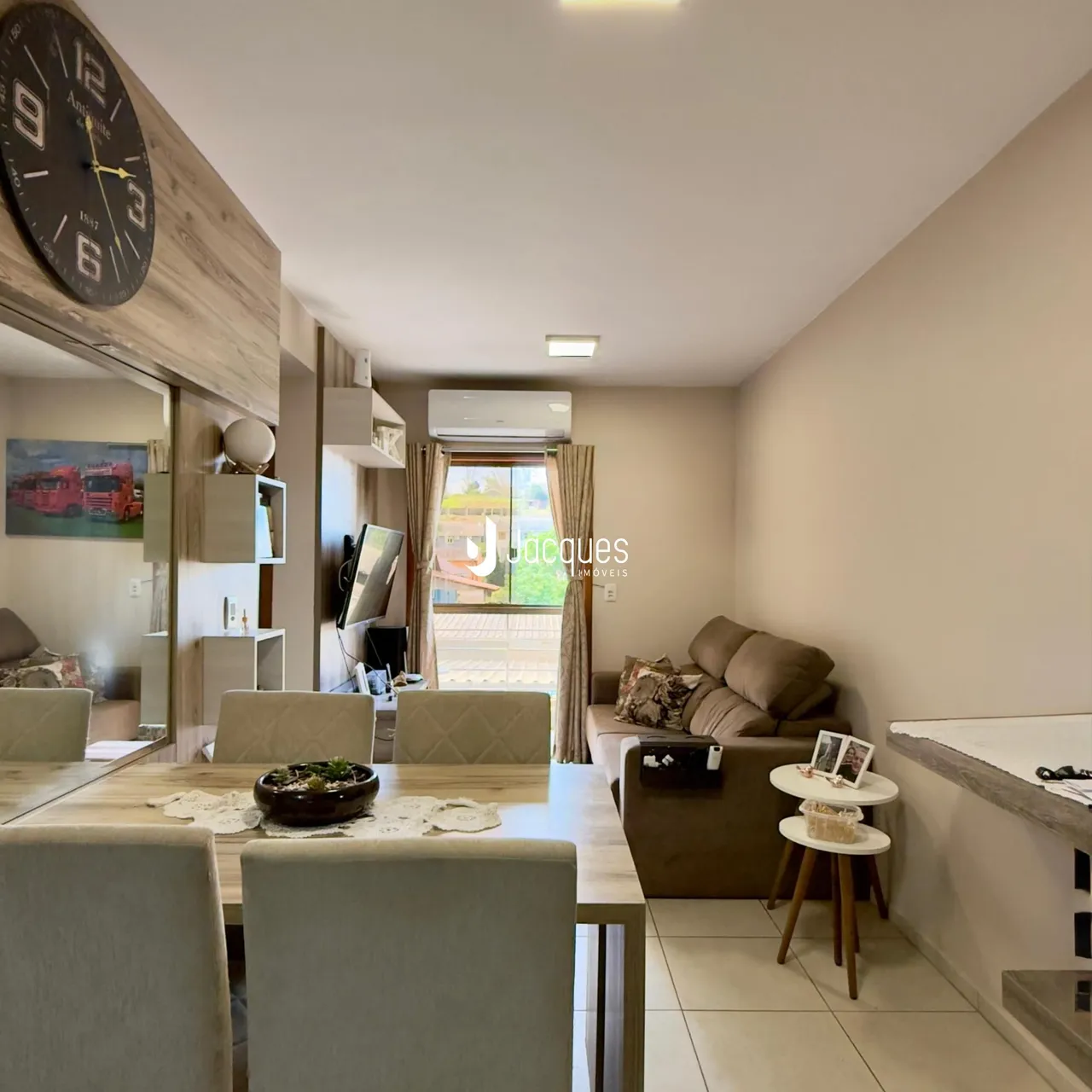 Apartamento com 2 dormitórios, foto 1