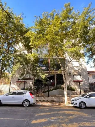 Apartamento com 3 dormitórios