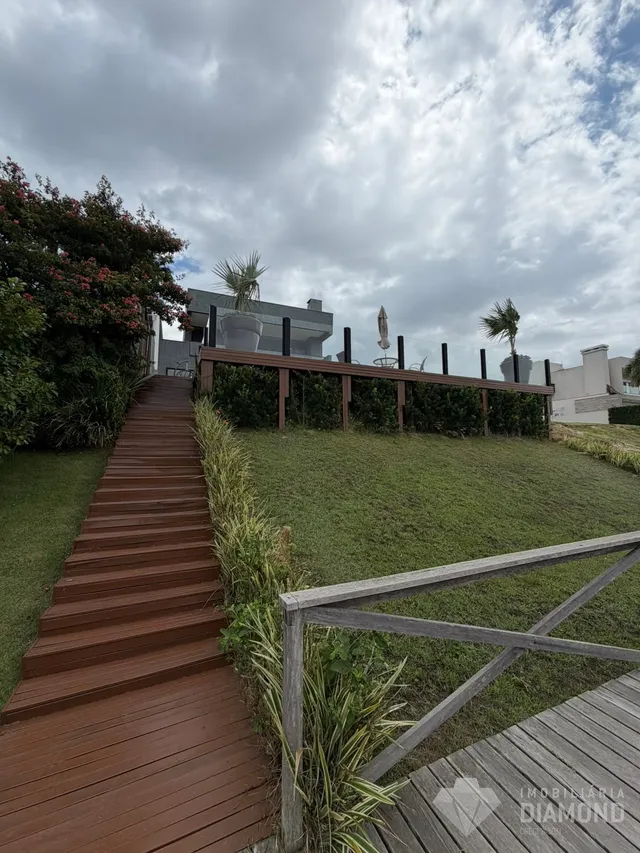 Casa com 4 dormitórios, foto 4