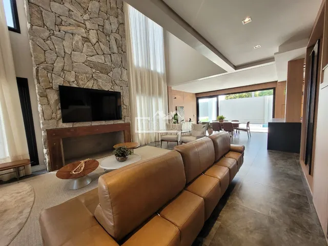 Casa com 4 dormitórios, foto 5