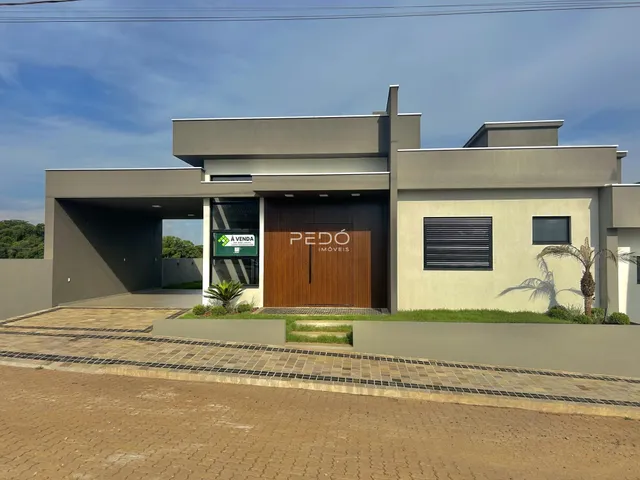 Fachada moderna de uma residência em Lajeado, Brasil.