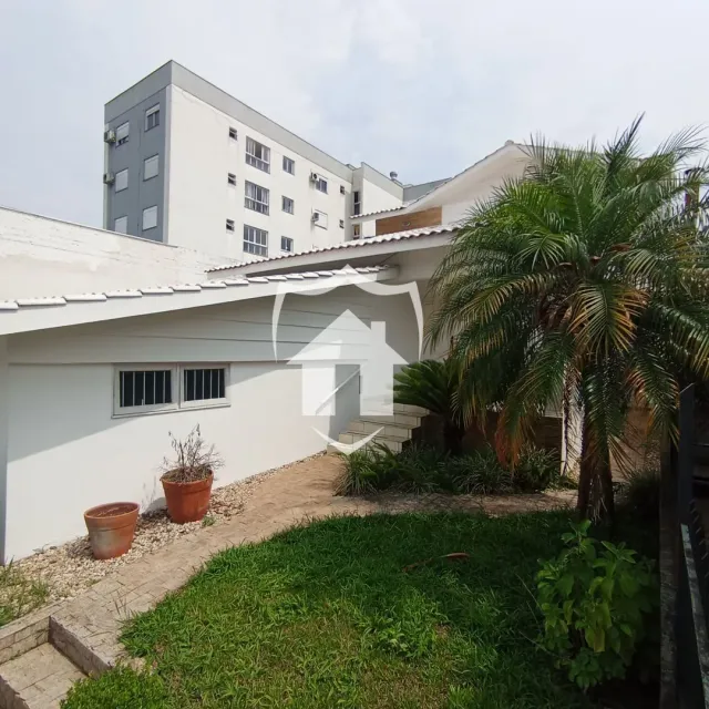 Casa com 5 dormitórios, foto 2