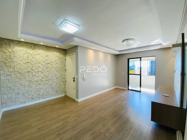 Apartamento com 2 dormitórios, foto 3