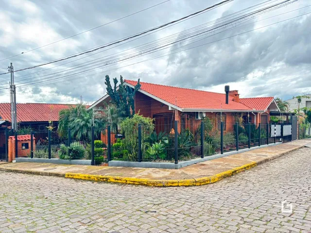 Casa com 2 dormitórios