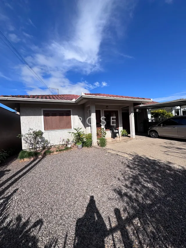 Casa com 2 dormitórios
