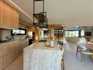 Casa com 6 dormitórios, foto 11