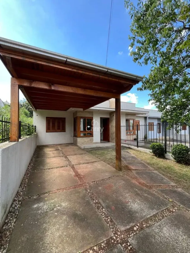 Casa geminada com 2 dormitórios