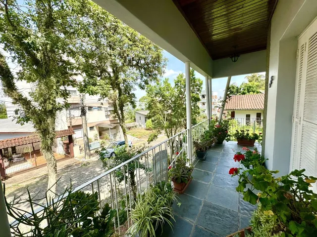 Casa com 4 dormitórios, foto 2