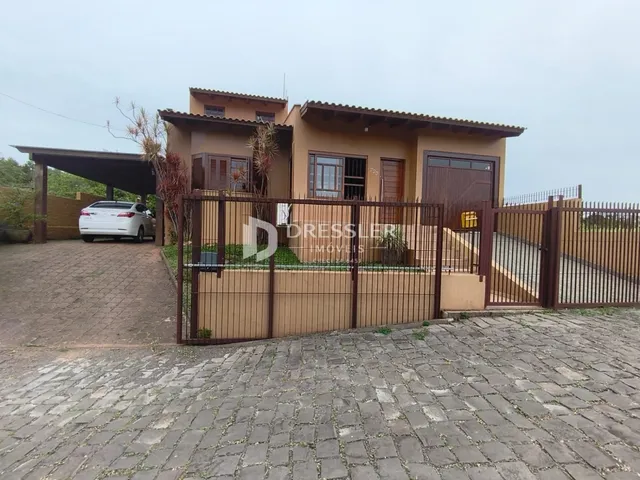 Casa com 3 dormitórios
