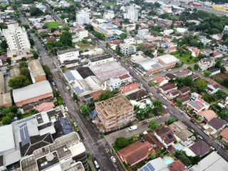 Vista aérea de uma área residencial em Lajeado, Brasil.