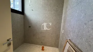 Apartamento com 4 dormitórios, foto 34