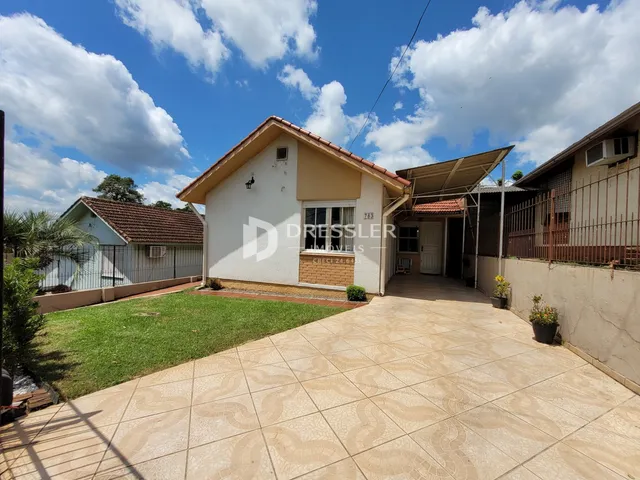 Casa com 3 dormitórios